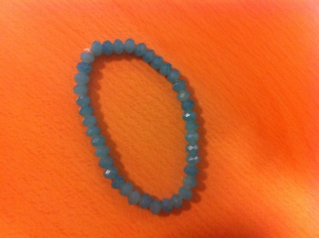 mooie felblauwe armband